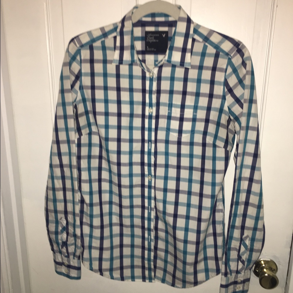 Ladies American Eagle plaid button down
